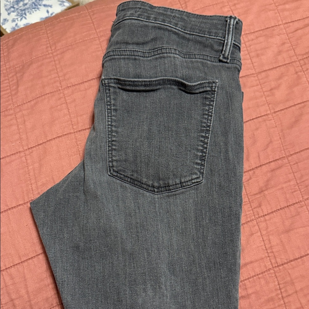 Classic Gray Women's Skinny Jeans